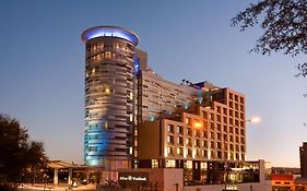 Hilton Windhoek Exterior photo