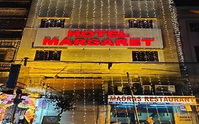 Hotel Margaret, Calcutta Exterior photo