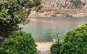 Gorgeous Home In Kotor With House Sea View Exterior photo