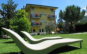 Hotel Toresela Bike Am Gardasee Torbole Sul Garda Exterior photo