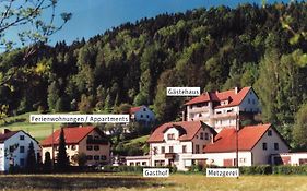 Gasthof Hotel Schwarzes Ross Bad Berneck im Fichtelgebirge Exterior photo