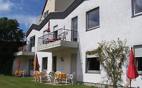 Ferienweingut Peter-Jos. Hauth Pension Verbandsgemeinde Verbandsgemeinde Bernkastel-Kues Exterior photo