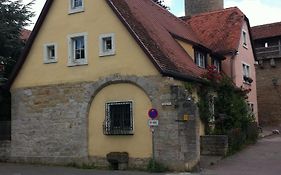 Pension Freund Bed and Breakfast Rothenburg ob der Tauber Exterior photo