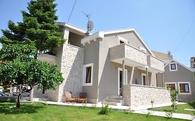 Villa Lucica Trogir Exterior photo