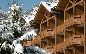 Carlina Hotel La Clusaz Exterior photo