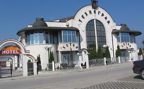 Hotel Tehnograd Kraljevo Exterior photo