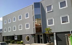 Hotel Montmeló Exterior photo