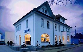 Maris Hotel Steinhude Exterior photo