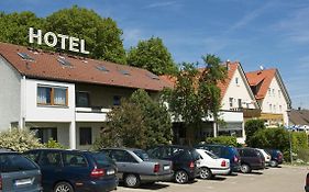 Landhotel Gasthof Am Berg Dornstadt Exterior photo