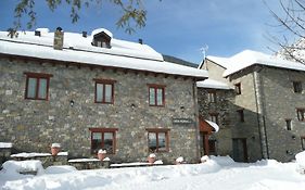 Hostal Pernalle Hotel Erill la Vall Exterior photo