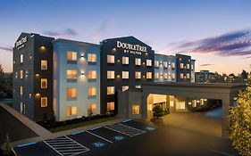 Doubletree By Hilton North Salem Hotel Exterior photo