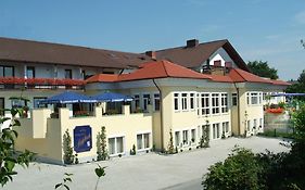 Landgasthof Apfelbeck Hotel Mamming Exterior photo