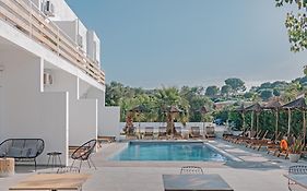 Olive Grove Suites Boutique Hotel Moraḯtika Exterior photo