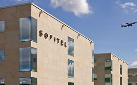 Sofitel London Heathrow Hotel Hillingdon Exterior photo