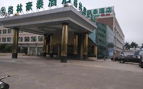 Greentree Inn Zhanjiang Haitian Bus Station Exterior photo