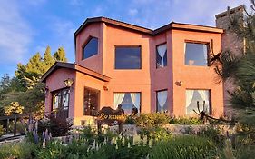 Hosteria Rukahue Hotel El Calafate Exterior photo