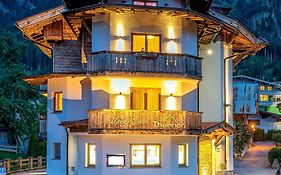 Alpenresort Thanner Mayrhofen Exterior photo