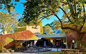 The Grand Oaks Resort Beechworth Exterior photo