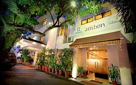 Hotel Mutiara Ambon Exterior photo