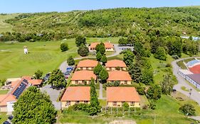 Golf Hotel Austerlitz Exterior photo