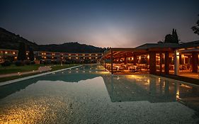 Is Molas Resort Pula Exterior photo