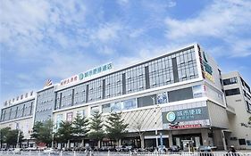 City Comfort Inn Zhanjiang South Railway Station Exterior photo