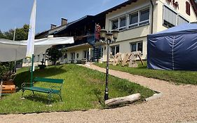 Hotel-Restaurant Berghof Johannesberg Exterior photo