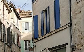 La Maison D'Olivier Bed and Breakfast Beaucaire  Exterior photo