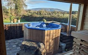 Secluded Private Cottage Hot-Tub, Sauna & Fire-Pit Carrick on Shannon Exterior photo