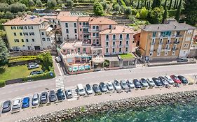 Hotel Ifigenia Torbole Sul Garda Exterior photo