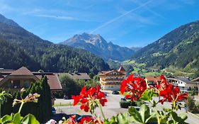 Scheulinghof Hotel Mayrhofen Exterior photo