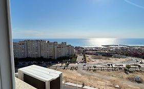 Caspyi Towers - Good Apartment Рядом С Морем Aqtau Exterior photo