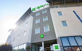 Ibis Styles Gueret Hotel Exterior photo