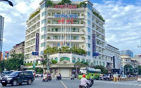 Hotel Sor Phnom-Penh Exterior photo