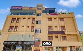 Collection O Vvg Grandd Hotel Kondapur  Exterior photo