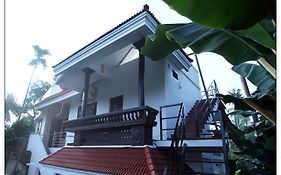 Aaron'S Homestay Kochi Exterior photo