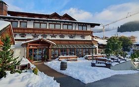 Hotel Edelweiß Garni Berwang Exterior photo