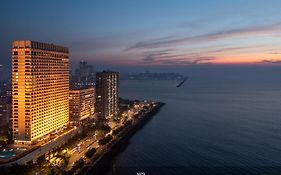 Trident Nariman Point Hotel Mumbai  Exterior photo