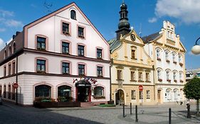 Hotel Bravo Ceska Trebova Exterior photo