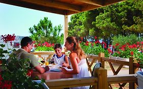 Aminess Sirena - Holiday Homes Premium Village Novigrad Istria Room photo