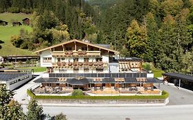 Gaestehaus Vorderegger Hotel Wald im Pinzgau Exterior photo