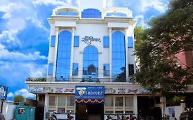 New Hotel Shalimar Jalgaon, Maharashtra Exterior photo