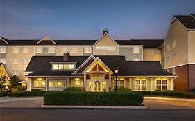 Residence Inn By Marriott Long Island Islip/Courthouse Complex Central Islip Exterior photo