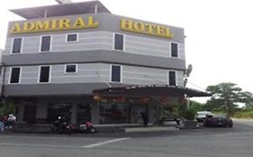 Admiral Hotel Sitiawan Exterior photo