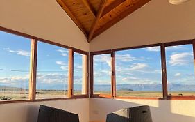 Hostel Aves Del Lago El Calafate Exterior photo