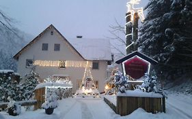 Waldpension Pfeiferhaus Hotel Warmensteinach Exterior photo