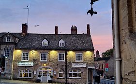 The Fox Hotel Chipping Norton Exterior photo