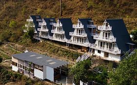 Kainchi Retreat Located In Kainchi Dham Hotel Rāmgarh Exterior photo