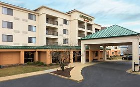 Courtyard Harrisonburg Hotel Exterior photo