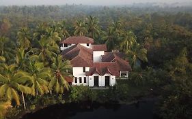 Lagoonvilla Hotel Ambalangoda  Exterior photo